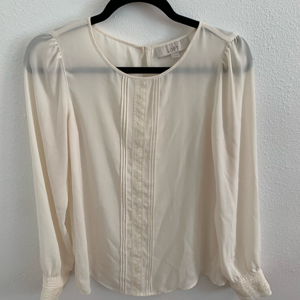 Ann Taylor cream blouse